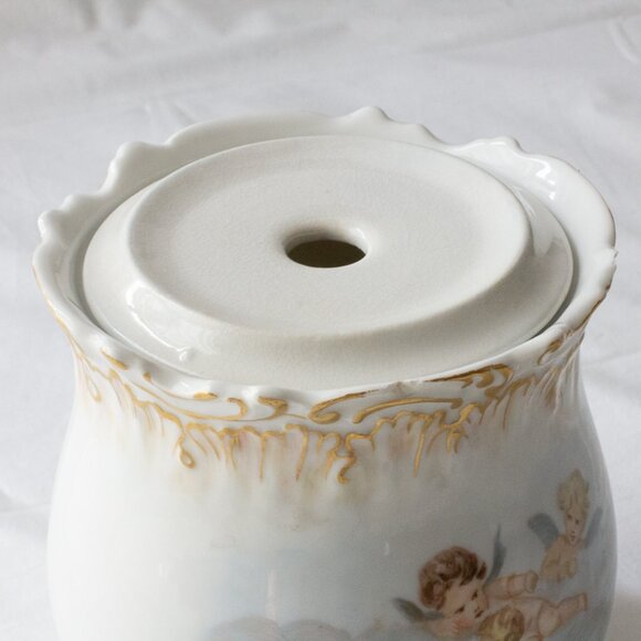 Antique c.1891 Coiffe Limoges France Putti Cherubs Angels Porcelain Jar Vase 6" - Picture 4 of 8